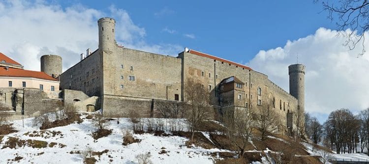 Замок Тоомпеа - достопримечательности Таллина